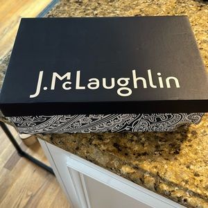 BRAND NEW NEVER WORN J MCLAUGHLIN BLACK LOAFERS!